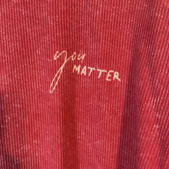 🌹OAT COLLECTIVE "YOU MATTER" RIBBED WASHED CRANBERRY SWEATSHIRT - Picture 2 of 6